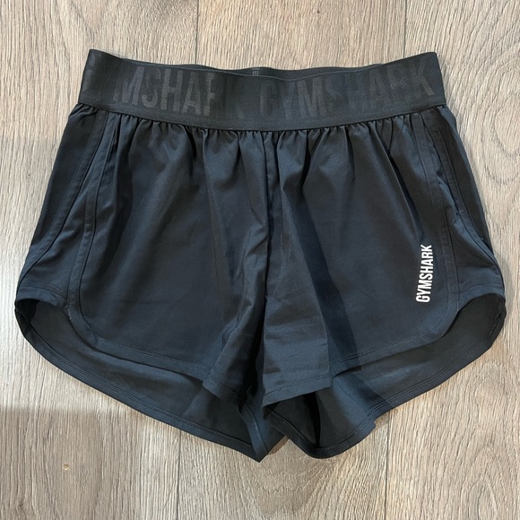 Gymshark ‘Training Loose Fit Short’ Size X-Small, Black - Picture 4 of 7